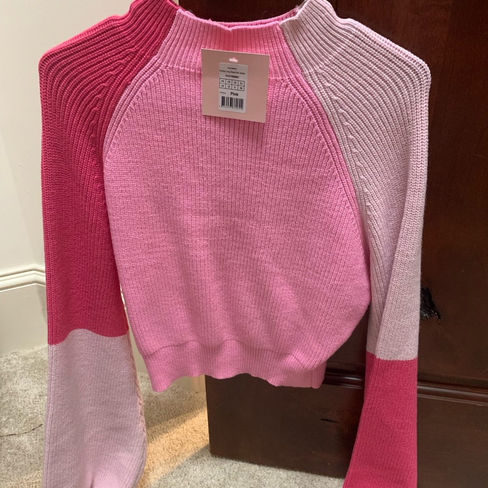 Showpo sweater. Brand New!!